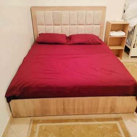 Nice Apartment Near The Train Station Μεκνές Εξωτερικό φωτογραφία