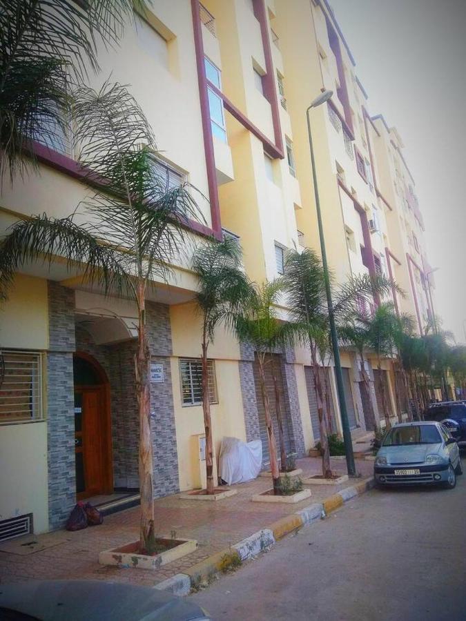 Nice Apartment Near The Train Station Μεκνές Εξωτερικό φωτογραφία
