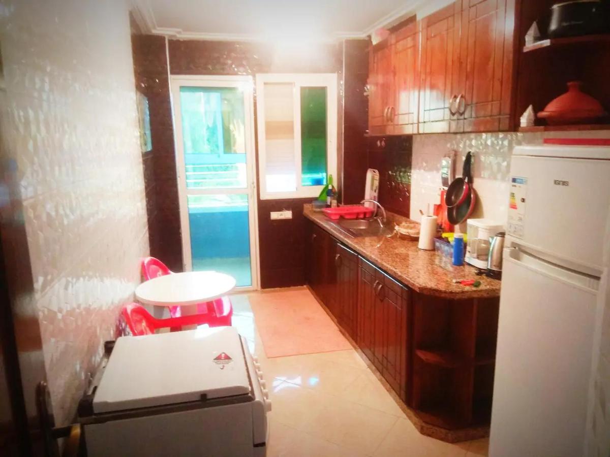Nice Apartment Near The Train Station Μεκνές Εξωτερικό φωτογραφία
